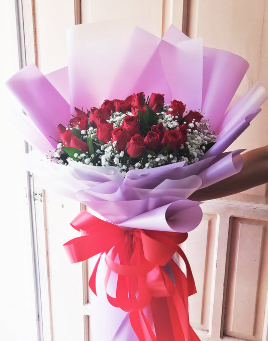 Oploot Beauty Red Roses Bouquet